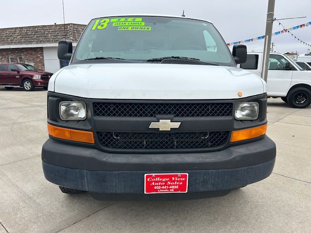 2013 Chevrolet Express Image 3