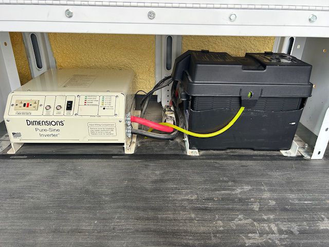 2013 Chevrolet Express Image 10