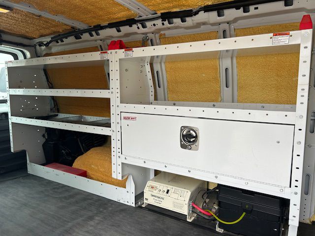 2013 Chevrolet Express Image 11