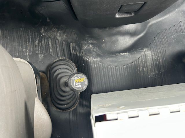 2013 Chevrolet Express Image 19