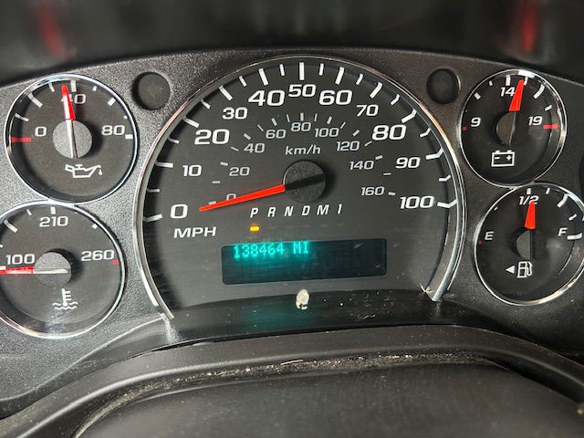 2013 Chevrolet Express Image 22