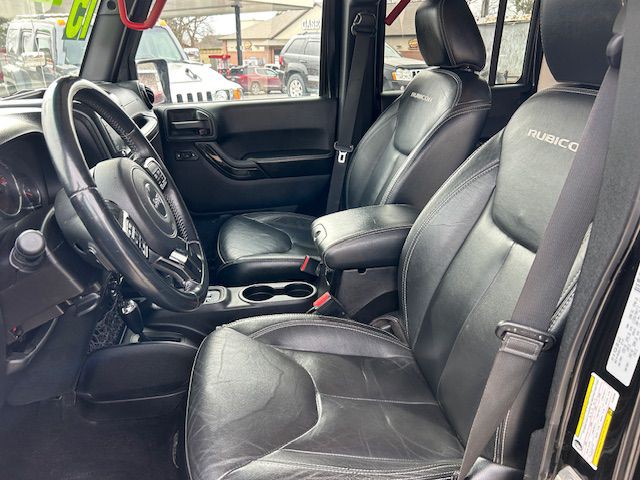 2015 Jeep Wrangler Unlimited Image 12