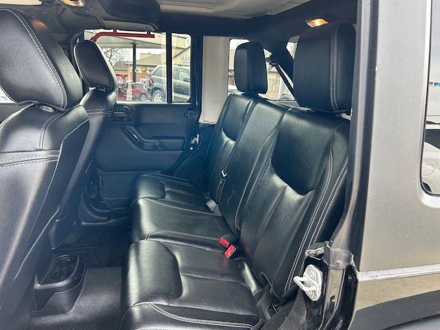 2015 Jeep Wrangler Unlimited Image 13