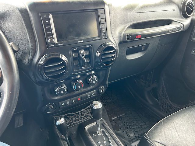 2015 Jeep Wrangler Unlimited Image 15