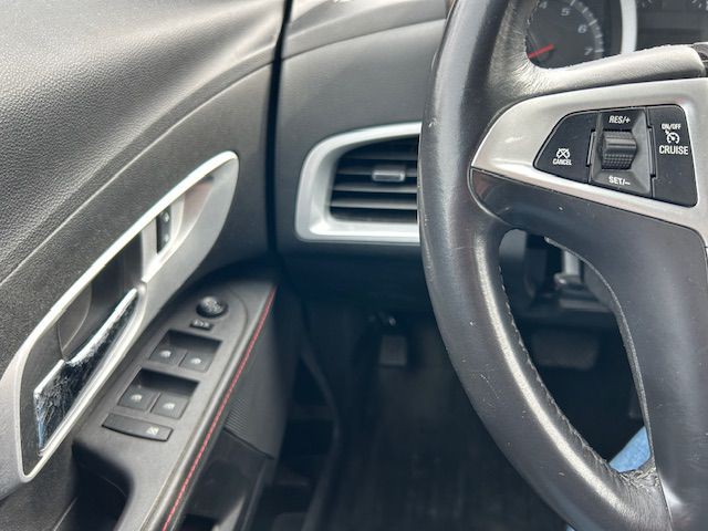 2015 Chevrolet Equinox Image 17