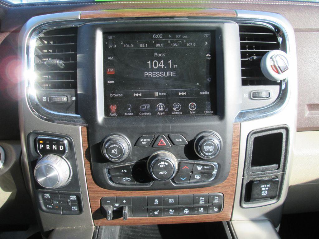 2014 RAM 1500 Image 17