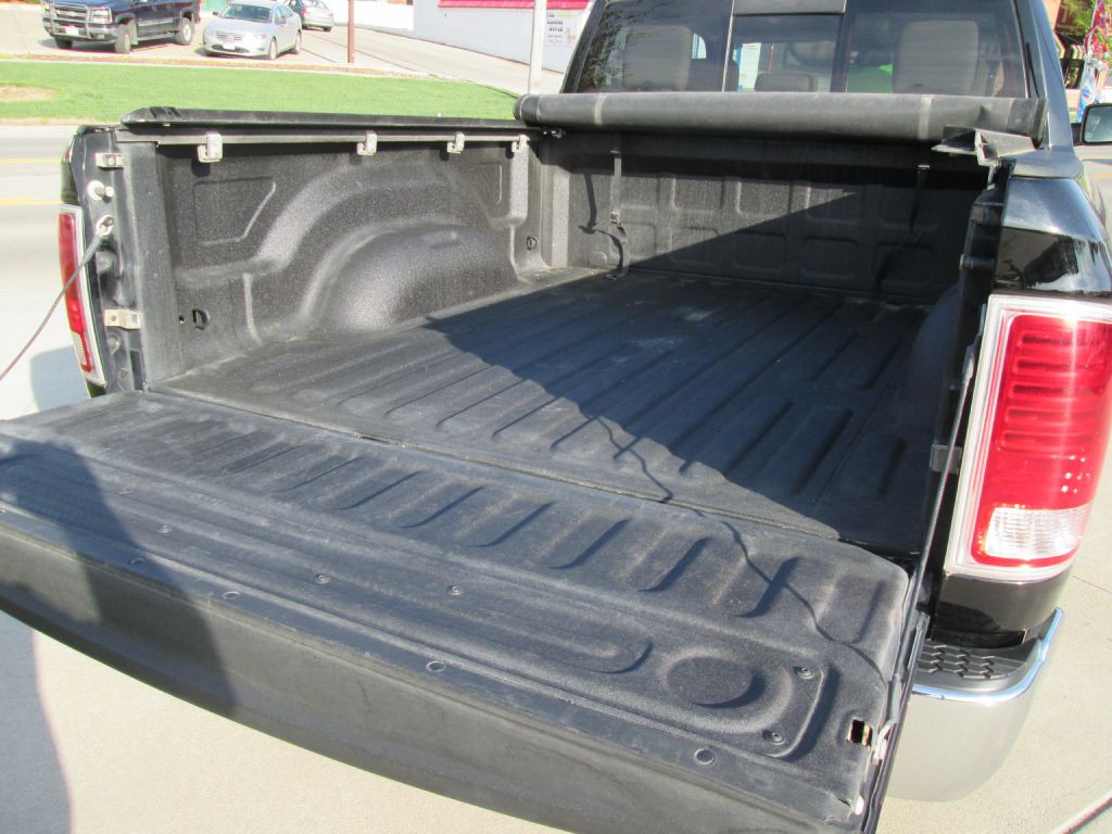 2014 RAM 1500 Image 21