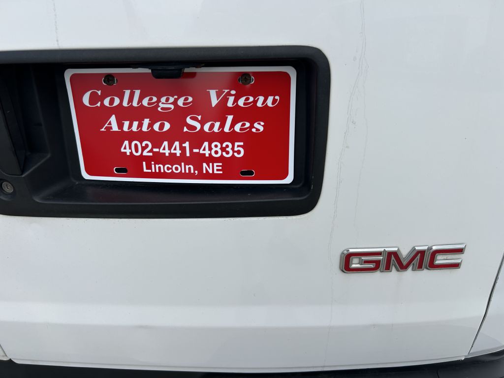 2016 GMC Savana Image 20