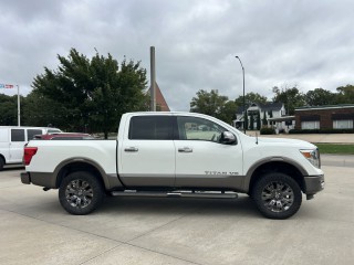 Image for 2018 Nissan Titan SV ID: 7677164
