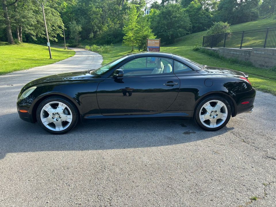 2004 Lexus SC Image 3