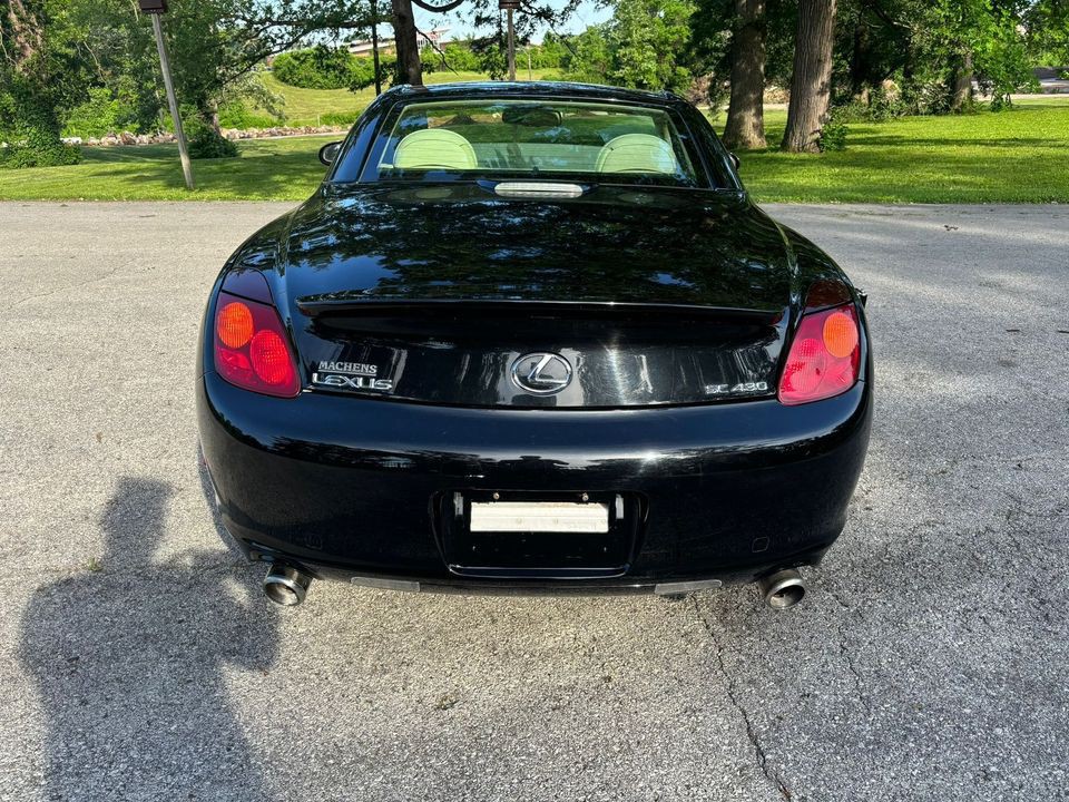 2004 Lexus SC Image 7