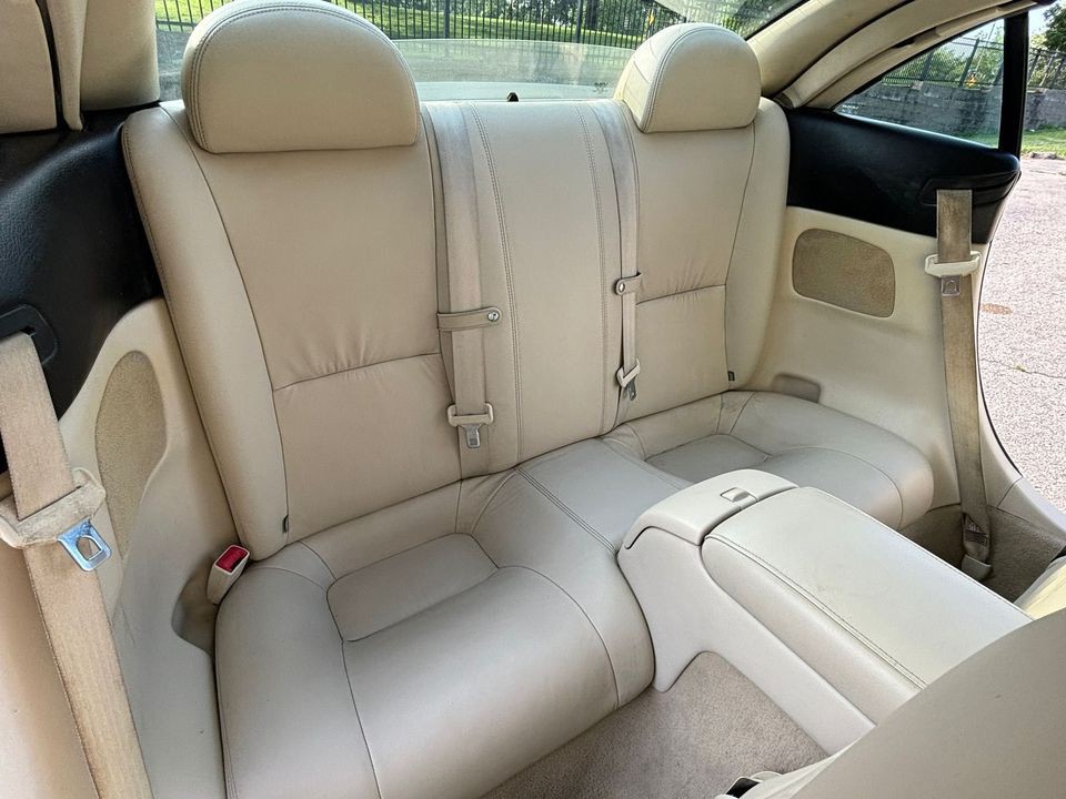 2004 Lexus SC Image 15