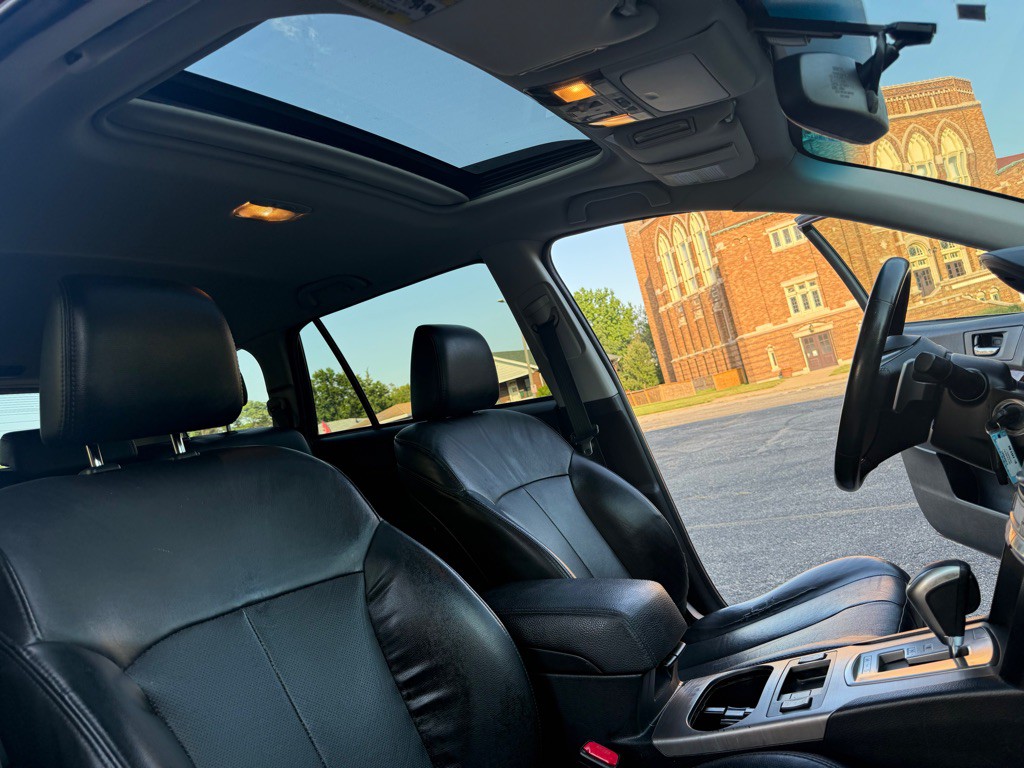 2012 Subaru Outback Image 21