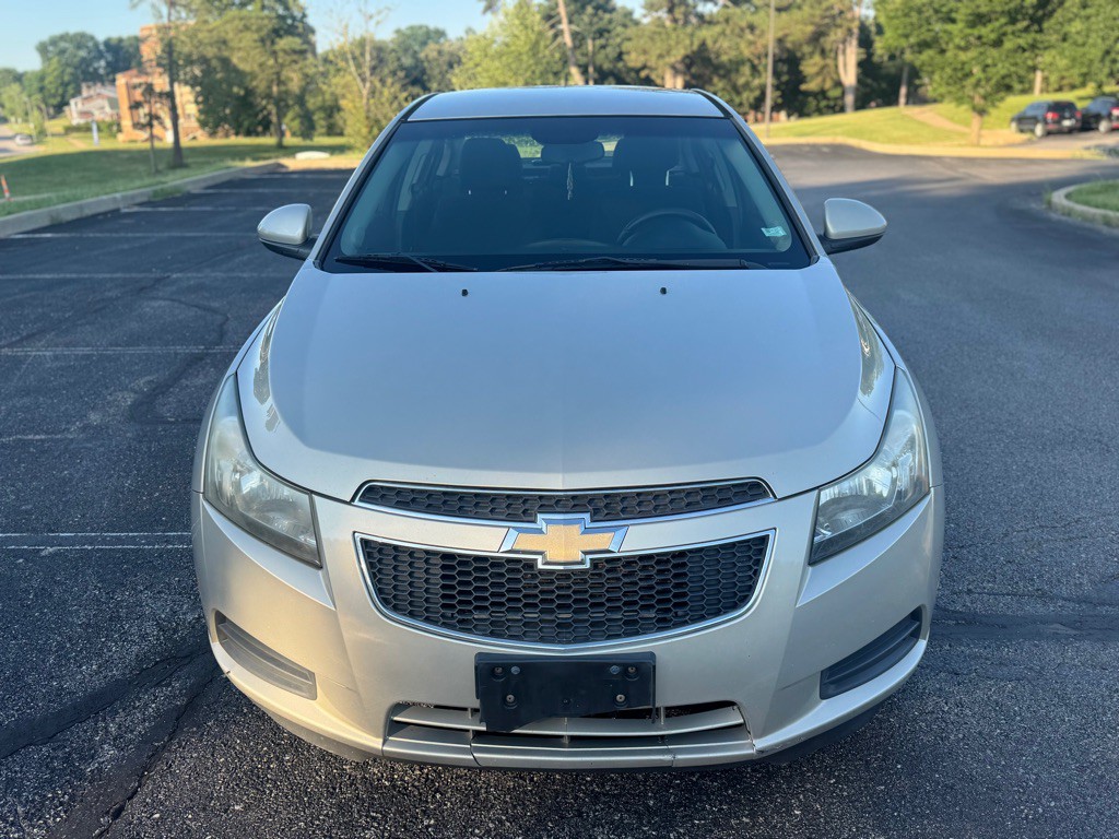 2011 Chevrolet Cruze Image 5