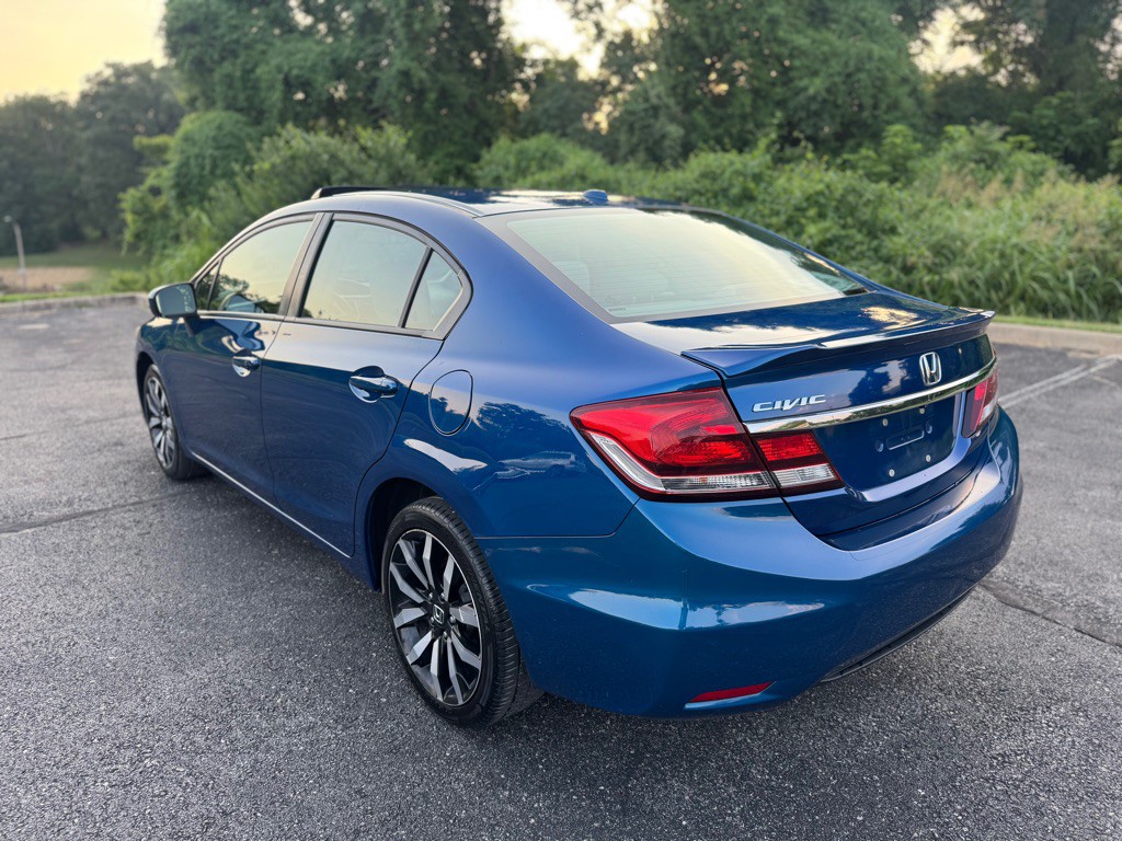 2015 Honda Civic Image 9