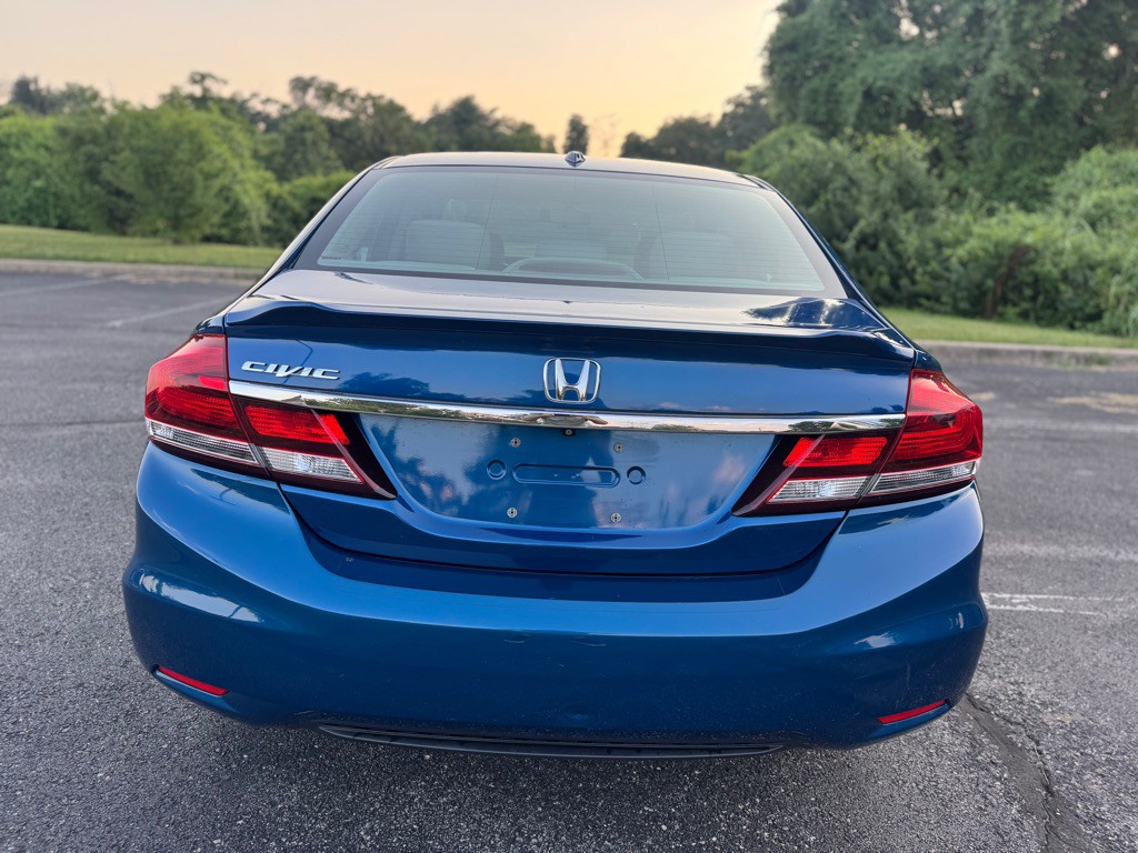 2015 Honda Civic Image 10