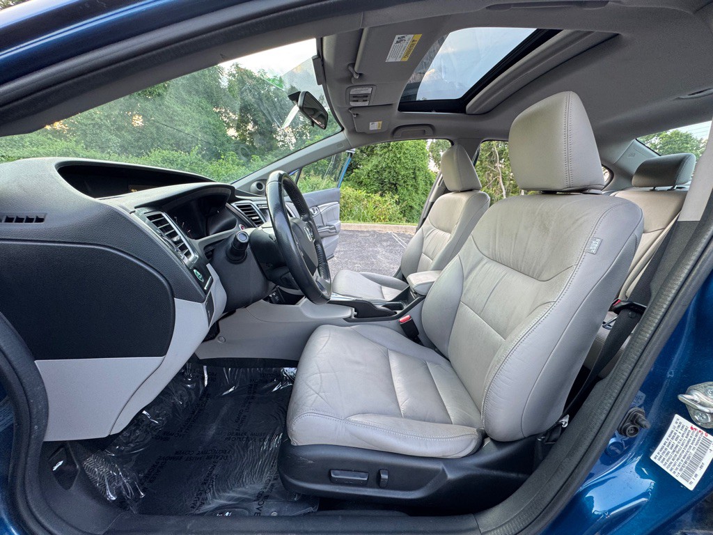 2015 Honda Civic Image 12