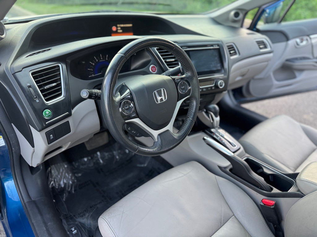 2015 Honda Civic Image 15