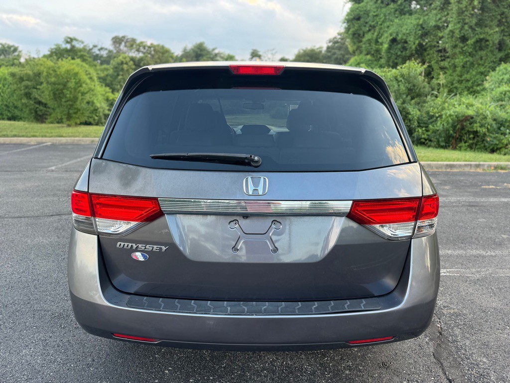 2016 Honda Odyssey Image 10
