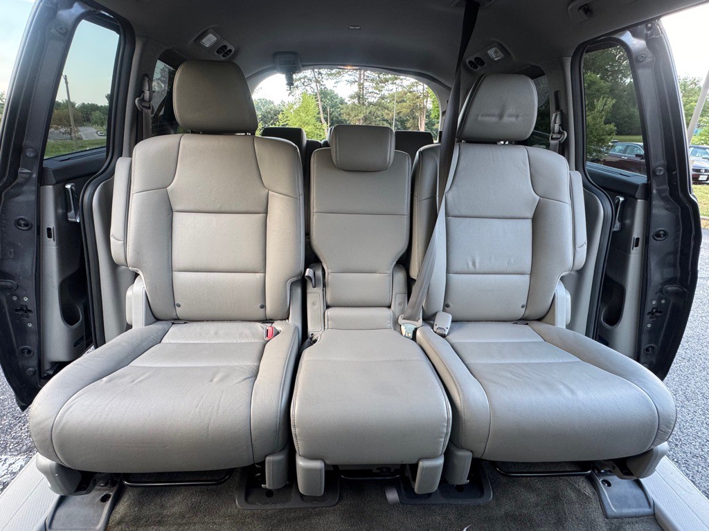 2016 Honda Odyssey Image 25