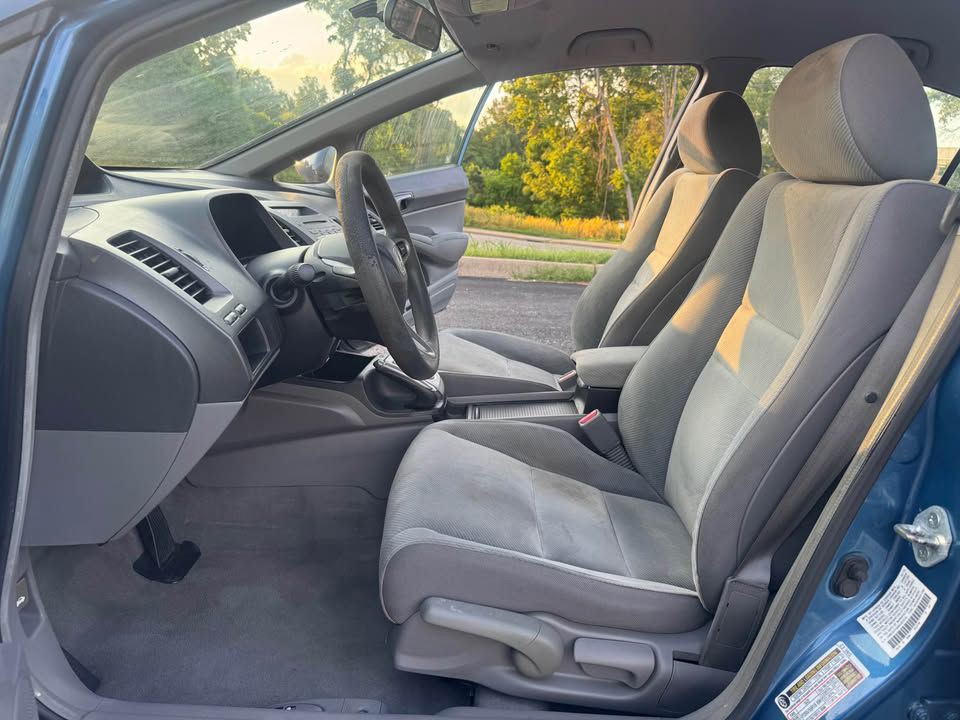 2010 Honda Civic Image 9