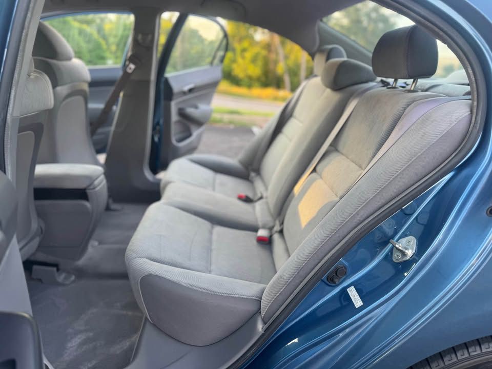 2010 Honda Civic Image 18