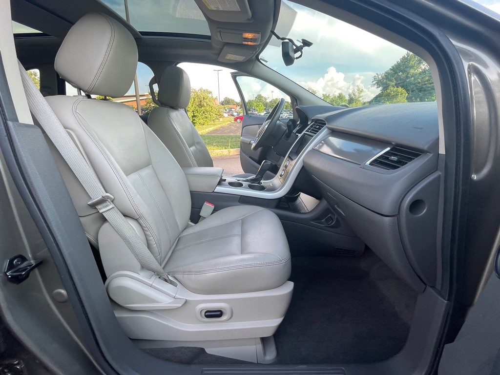 2013 Ford Edge Image 14