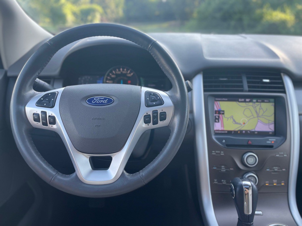 2013 Ford Edge Image 18