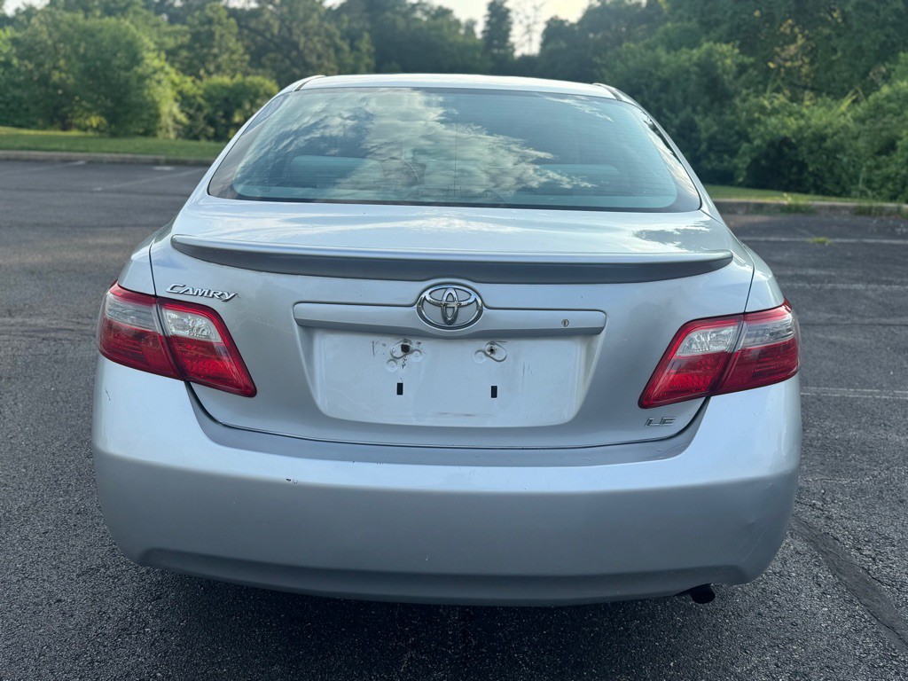 2008 Toyota Camry Image 10