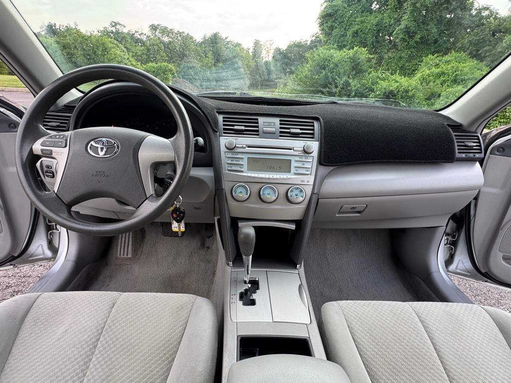 2008 Toyota Camry Image 13