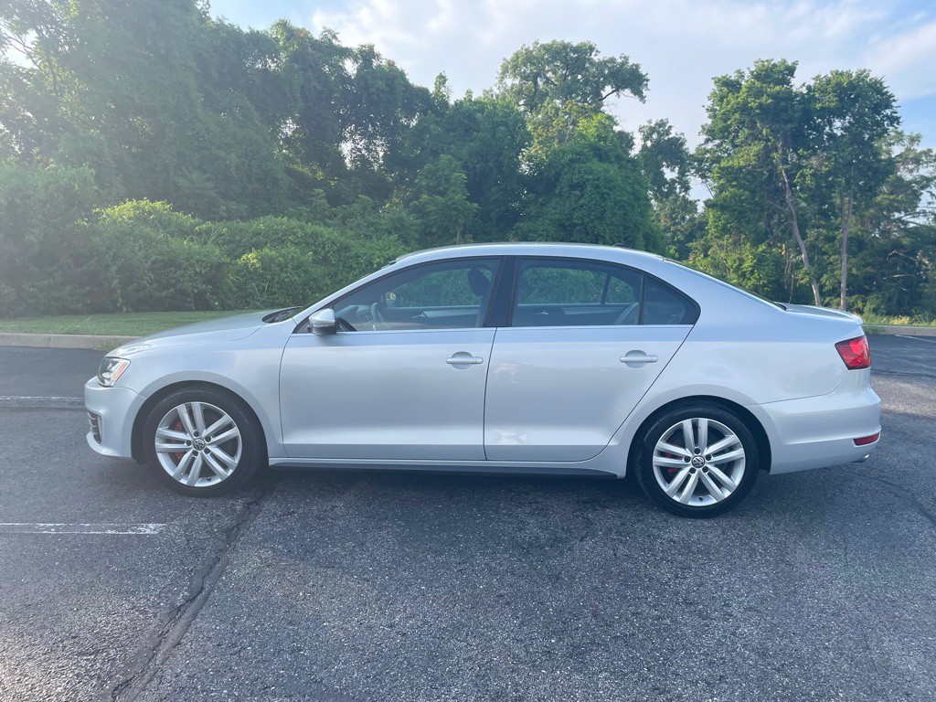 2012 Volkswagen Jetta Image 3