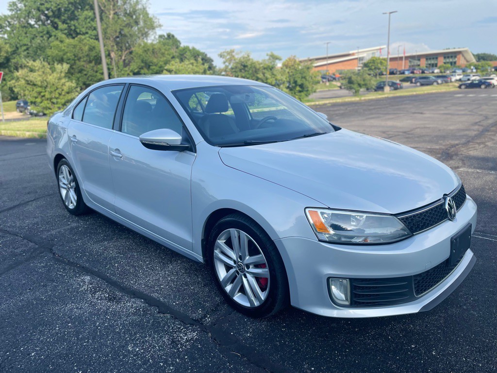 2012 Volkswagen Jetta Image 4