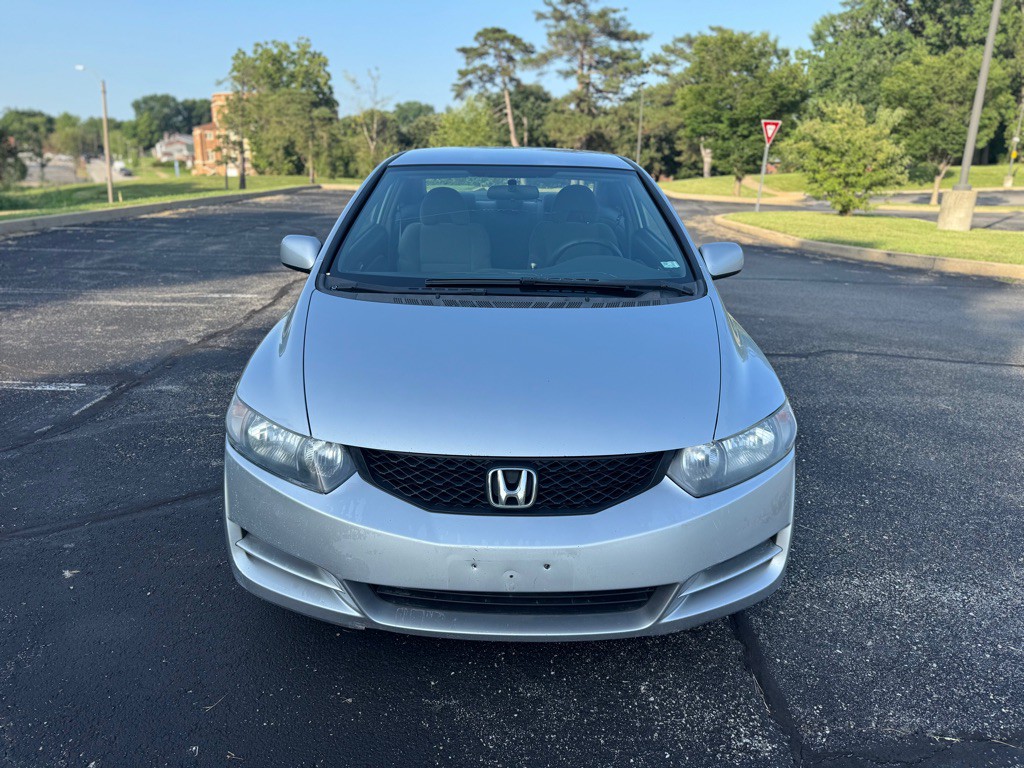 2010 Honda Civic Image 2