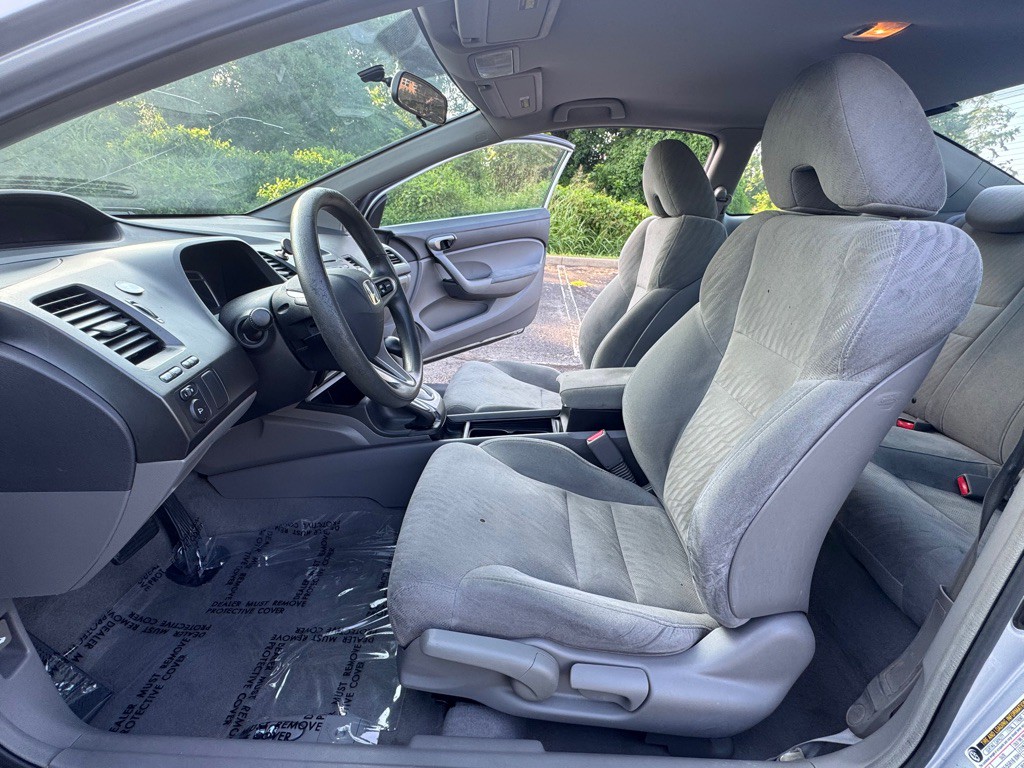2010 Honda Civic Image 11