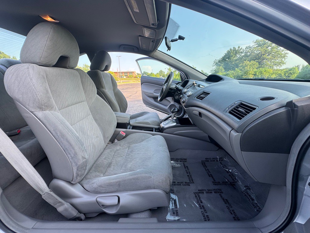 2010 Honda Civic Image 13