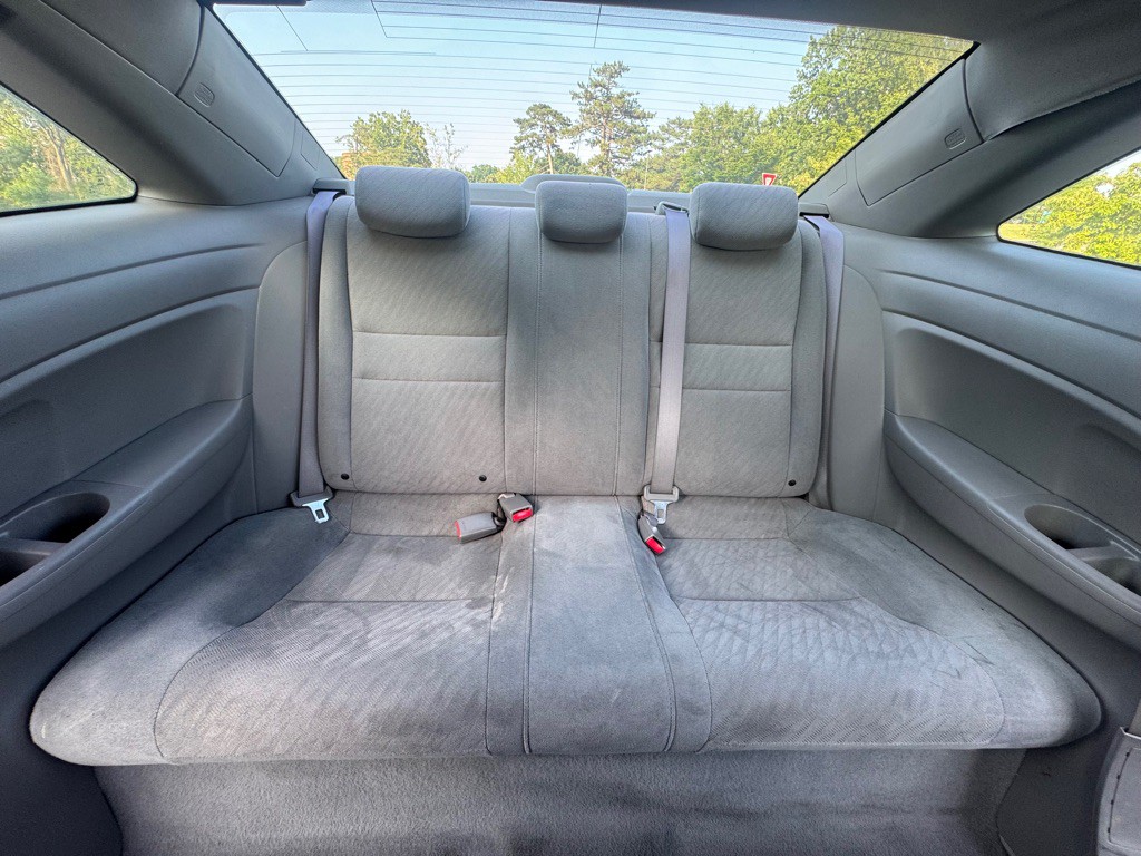 2010 Honda Civic Image 19