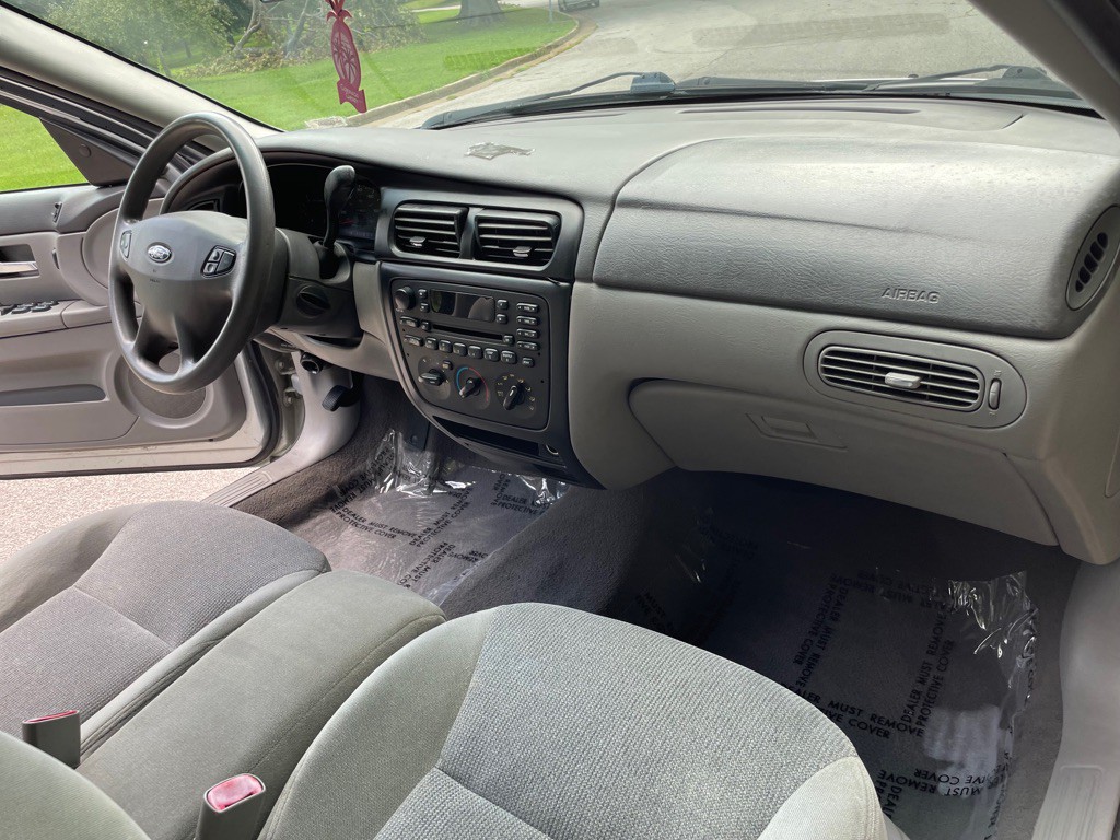 2002 Ford Taurus Image 15