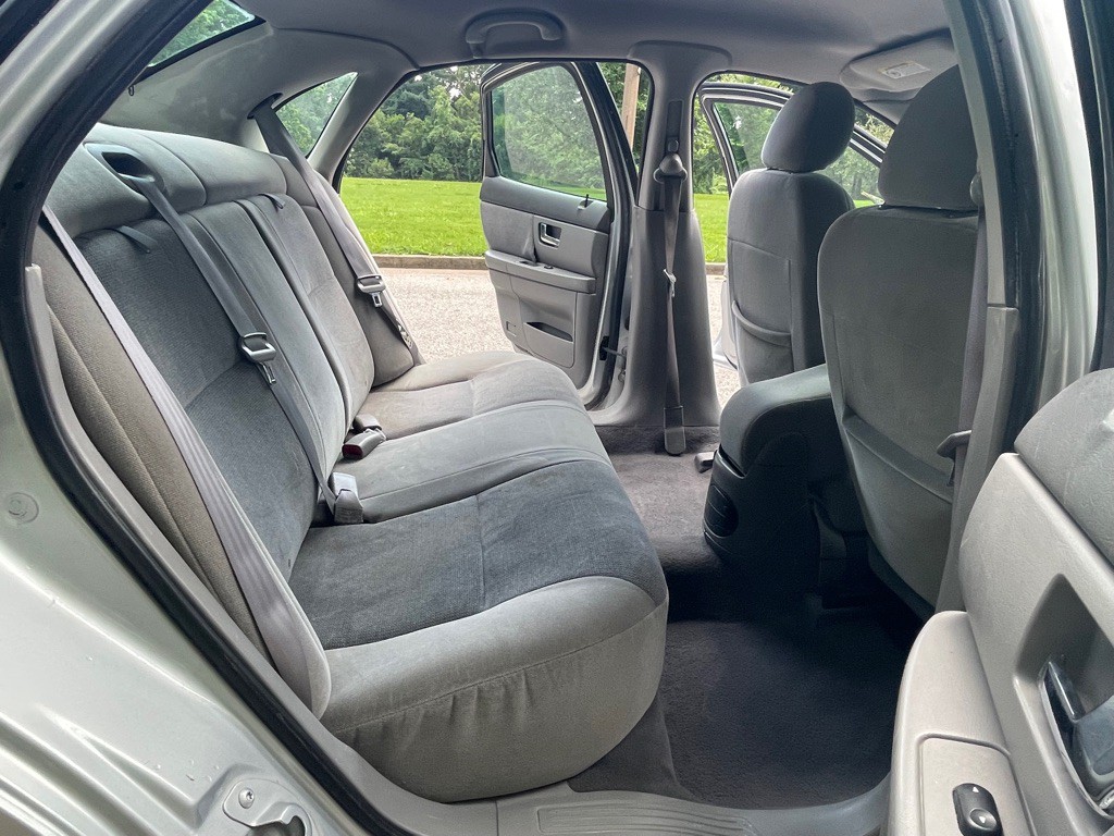 2002 Ford Taurus Image 19