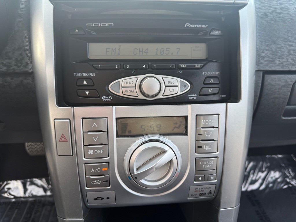 2007 Scion tC Image 17