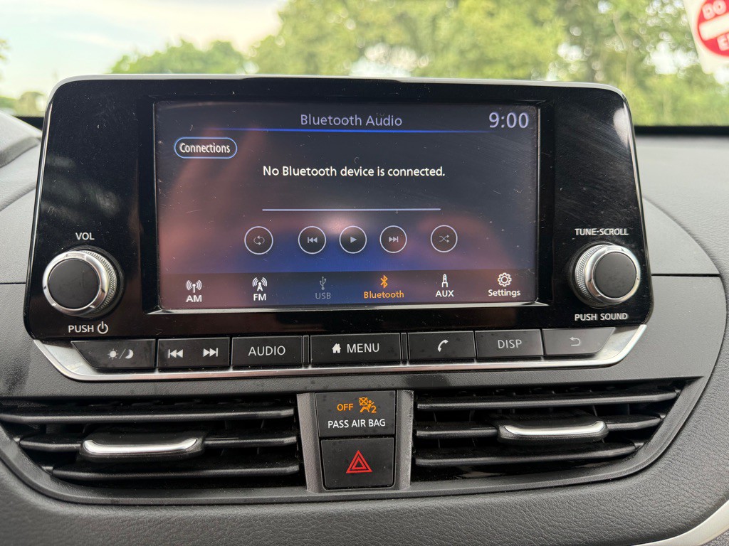 2021 Nissan Altima Image 18