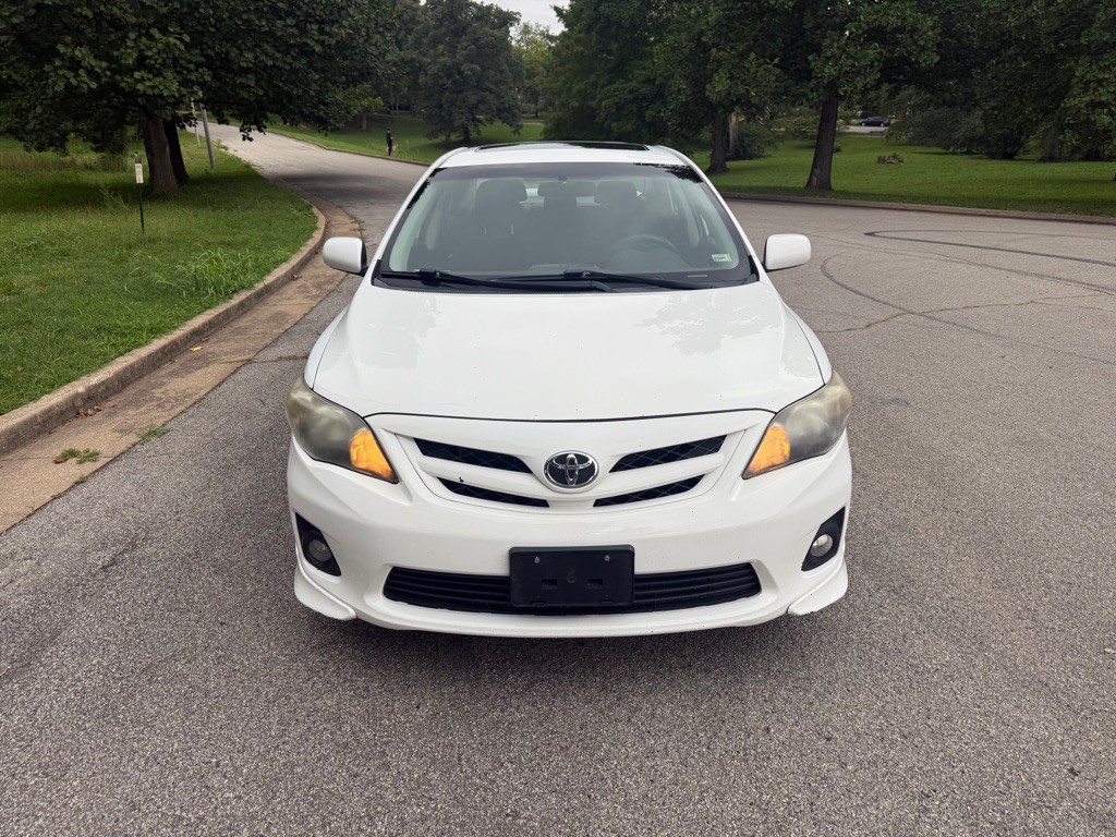 2011 Toyota Corolla Image 3
