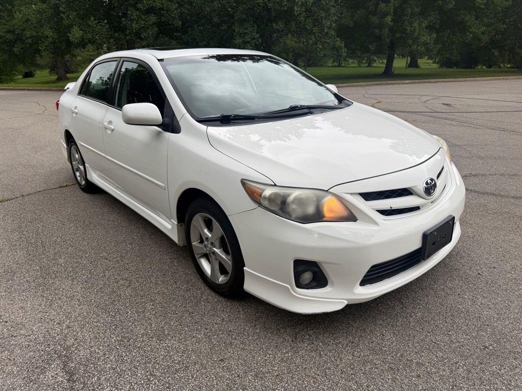 2011 Toyota Corolla Image 4