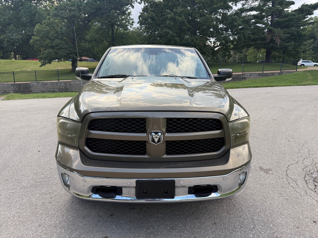 2015 RAM 1500 Image 3