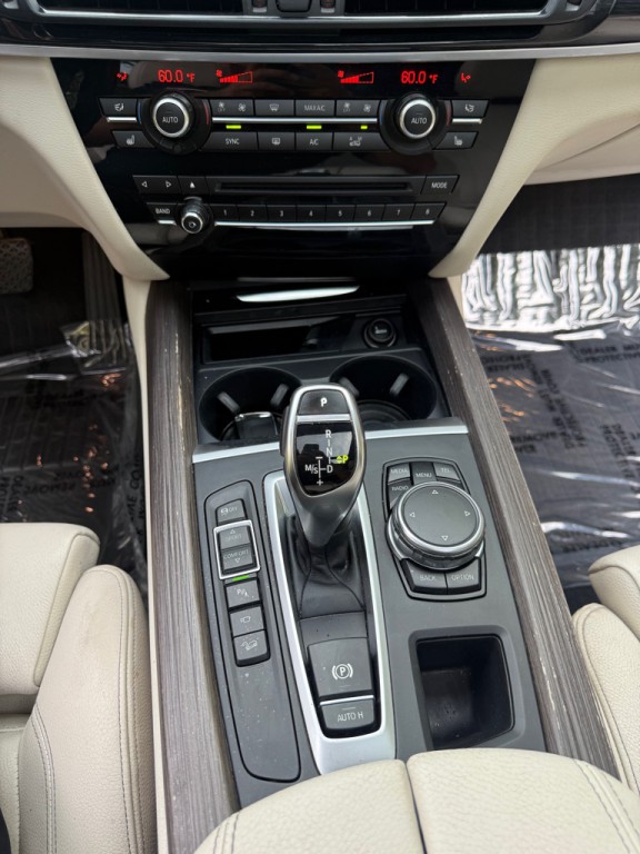 2016 BMW X5 Image 13