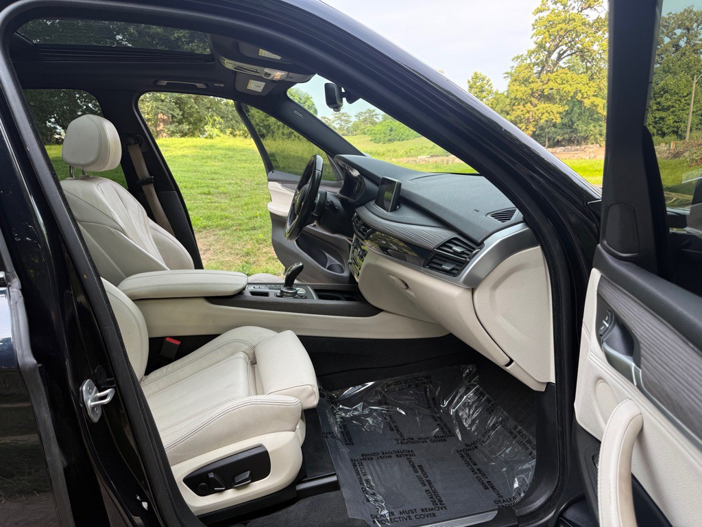 2016 BMW X5 Image 15