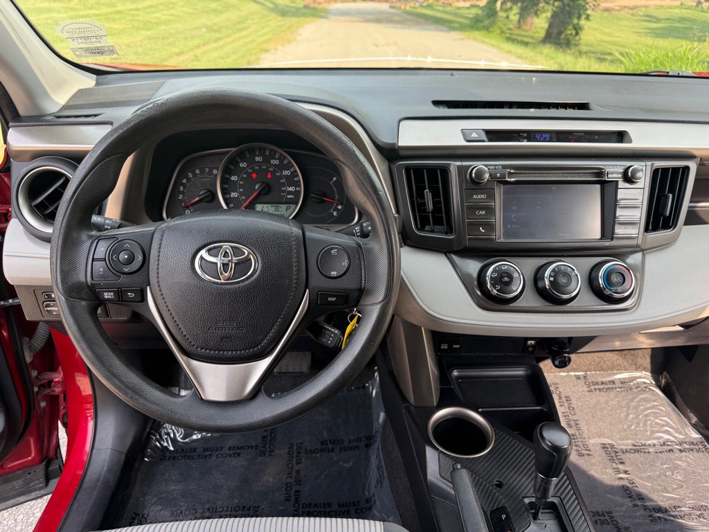 2015 Toyota Rav4 Image 10