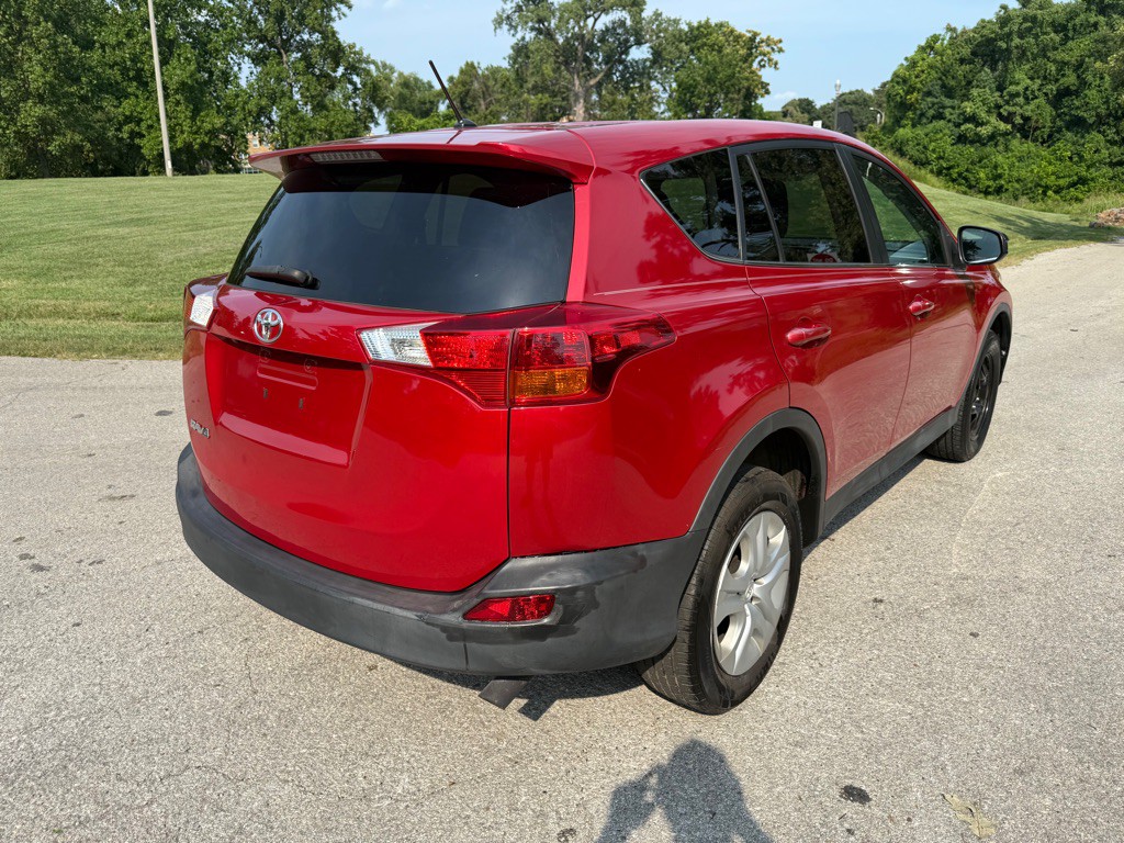 2015 Toyota Rav4 Image 17