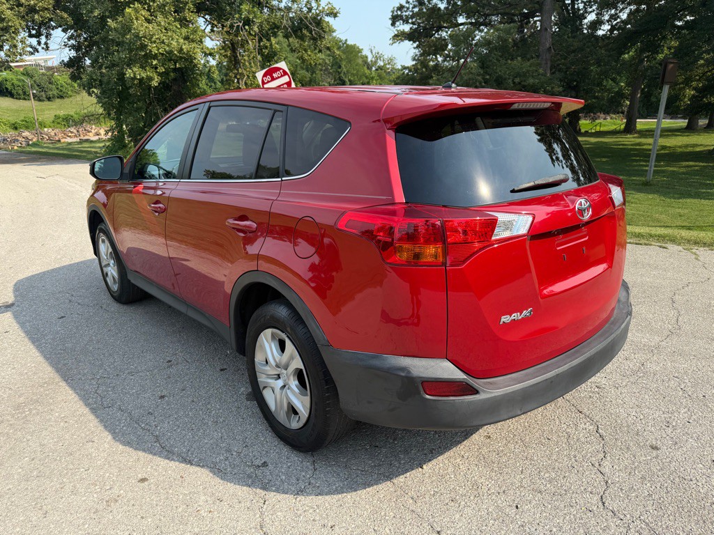 2015 Toyota Rav4 Image 18