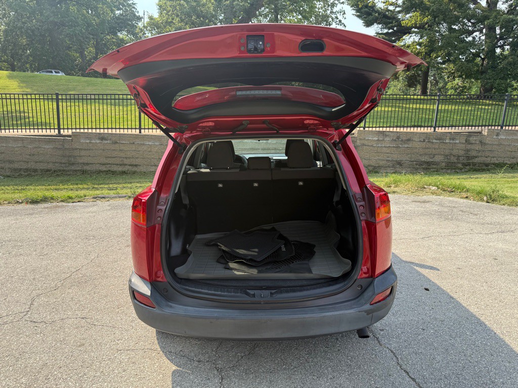 2015 Toyota Rav4 Image 23
