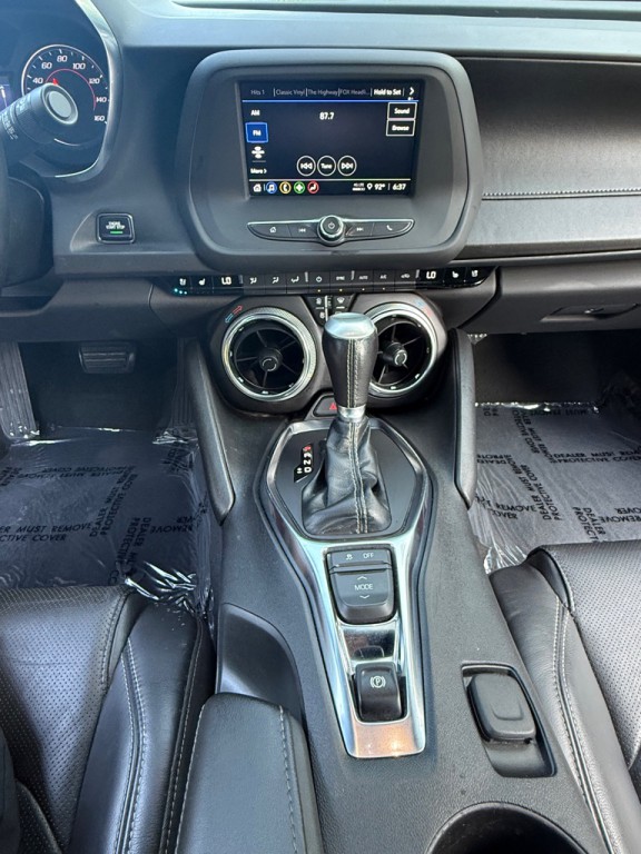 2022 Chevrolet Camaro Image 12